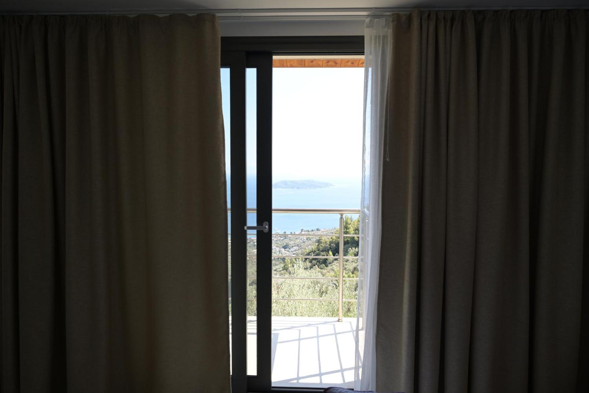 Sky Sea Resort & Villas Megali Ammos  Eksteriør bilde